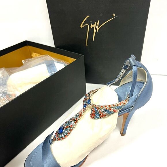 NWT Giuseppe Zanotti blue satin crystal heels. Sz 36 - Picture 11 of 14